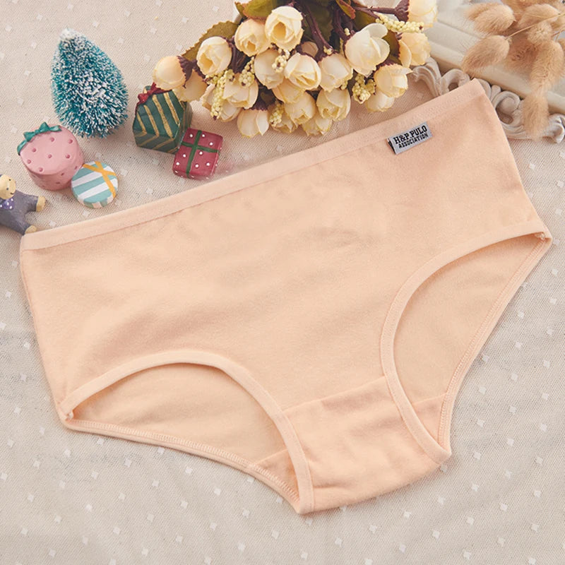 1Pcs Candy Color Cotton Panties – Seamless, Breathable, Mid-Waist