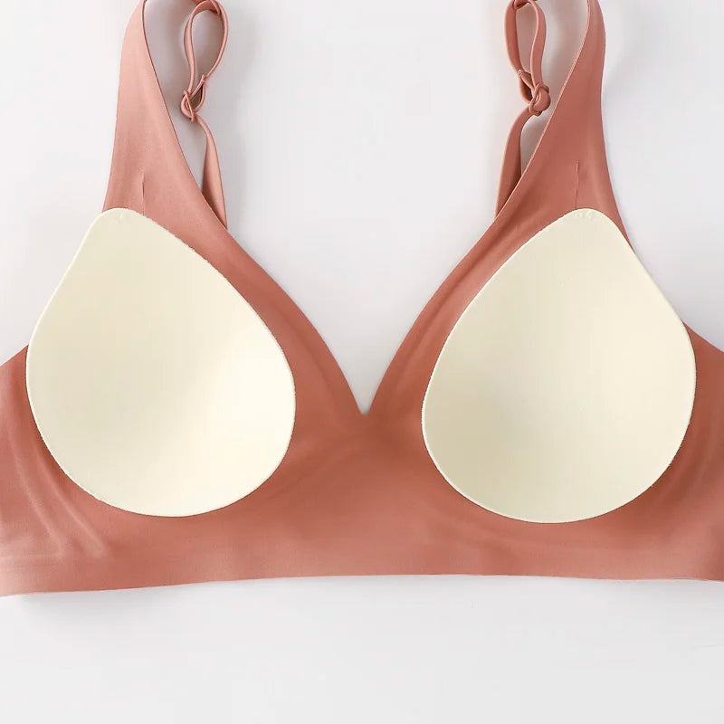 Soft Wireless Bra – Deep V, Padded, Seamless & Sexy Comfort (S-XL)!