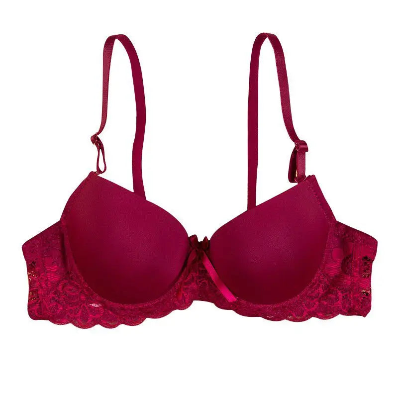 Women's seamless 3/4 cup push-up bra with adjustable support, underwire
