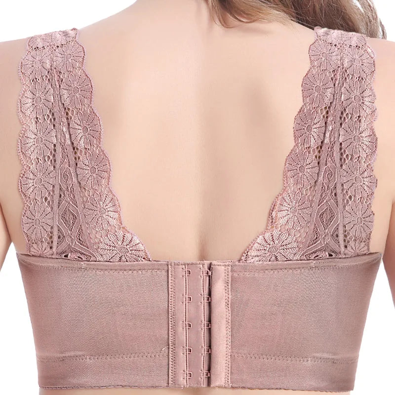 Lace Wireless Push-Up Bra – Hollow Out, Sexy Lingerie for Plus Size Women (C-D-E Cup)!