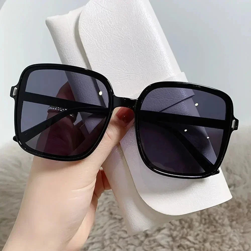 Retro Oversized Square Sunglasses – Vintage Gradient, Clear Lens, Chic Summer Style