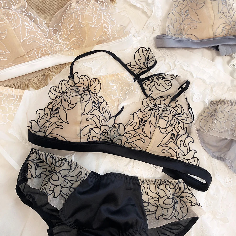 French Sexy Lace Bra Set – Ultra-Thin, Wire-Free Comfort, Halter & Adjustable Straps!