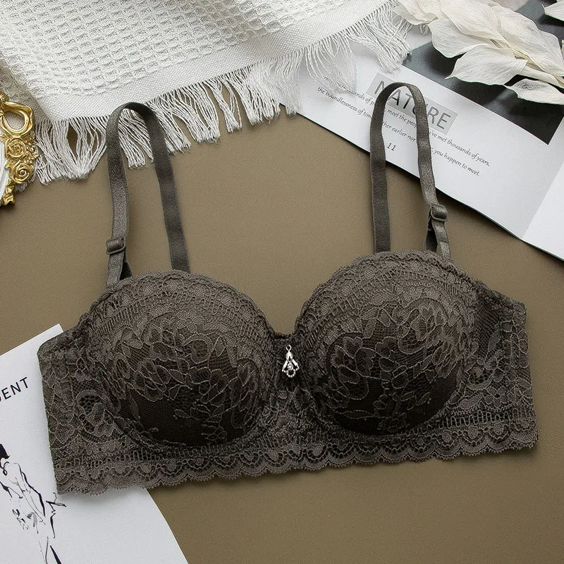 Hot 1/2 cup thin wireless adjustable lace bra, perfect for a comfortable and stylish fit.