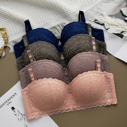 Hot 1/2 cup thin wireless adjustable lace bra, perfect for a comfortable and stylish fit.
