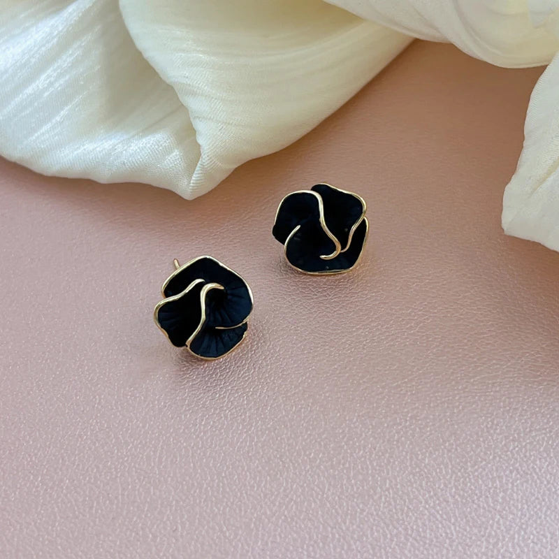 LATS Black Enamel Flower Stud Earrings – Multi-Layered Floral Design