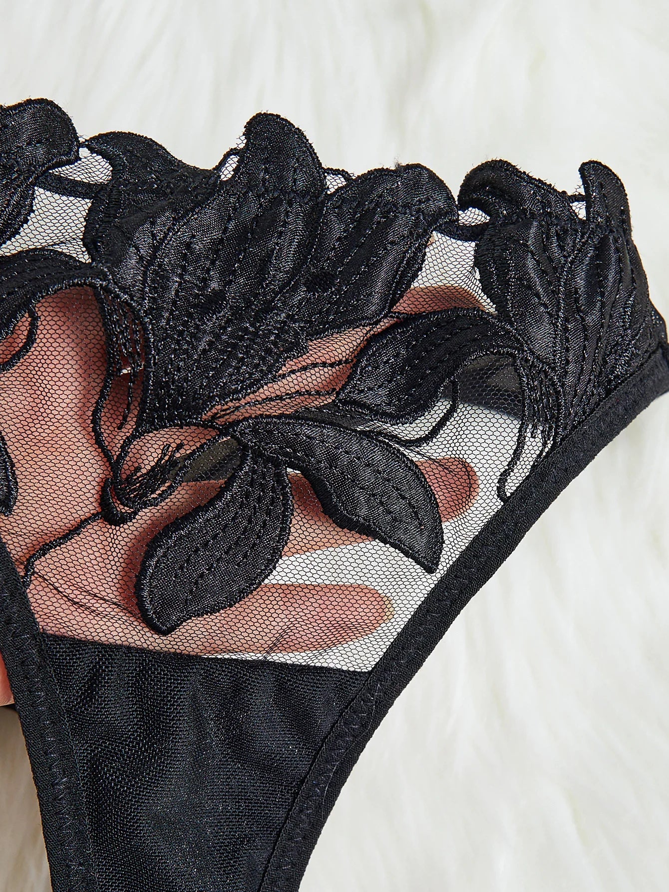 Floral Valentine Brief Set– Sexy, Charming V-Panty & Nighty for Ladies!