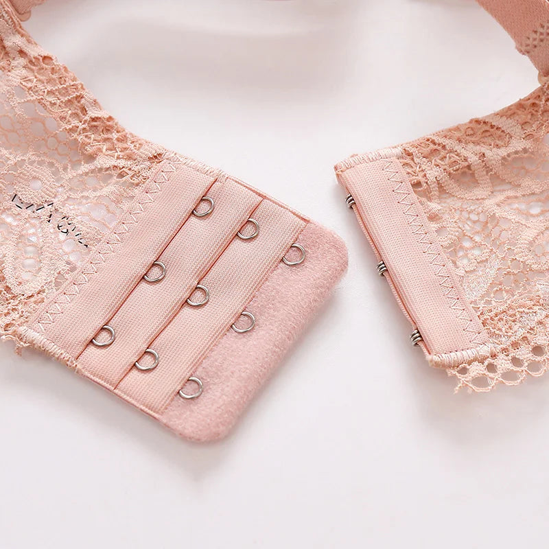 Lace Push-Up Bra for Women, Big Cup 1/2 Sexy Floral Underwire, Half Cup 36-42C Black Brassiere.